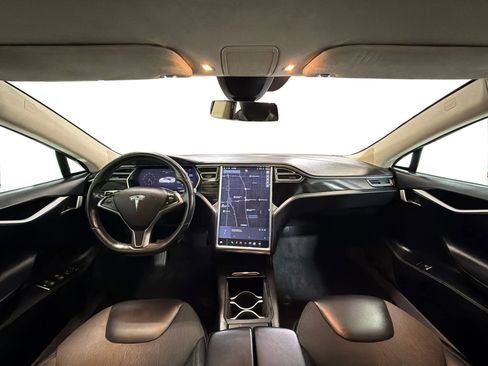 Used 2016 Tesla Model S 70D image 16