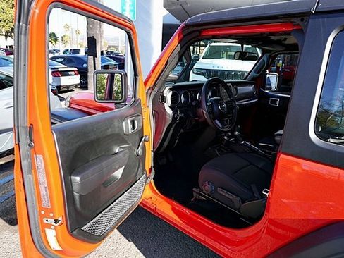 Certified 2022 Jeep Wrangler Sport image 32