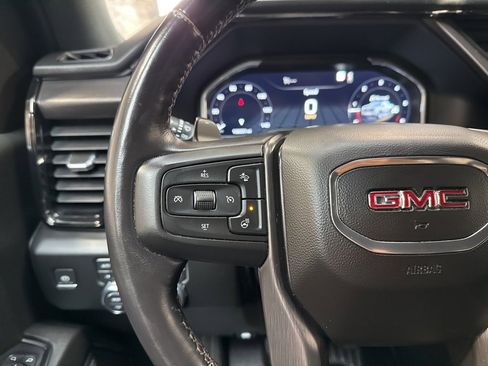Used 2022 GMC Sierra 1500 AT4 w/ Technology Package image 17