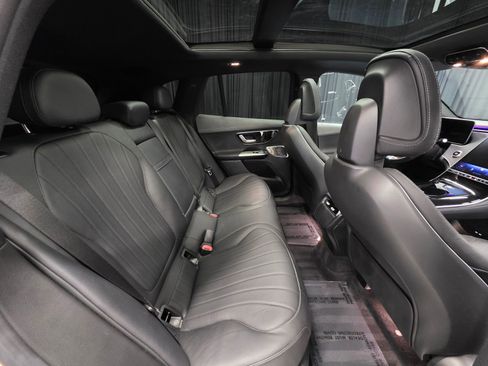 Used 2023 Mercedes-Benz EQE 500 4MATIC SUV w/ Exclusive Trim Package image 46