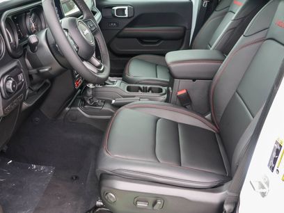 New 2026 Jeep Wrangler Unlimited Rubicon w/ Safety Group