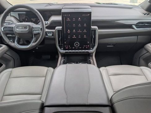 Used 2026 GMC Yukon Elevation image 24