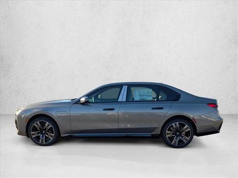 New 2026 BMW 750e xDrive w/ Executive Package AWD/4WD image 5