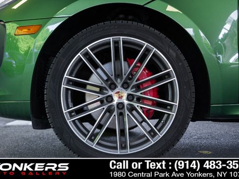 Used 2020 Porsche Macan GTS AWD/4WD image 29