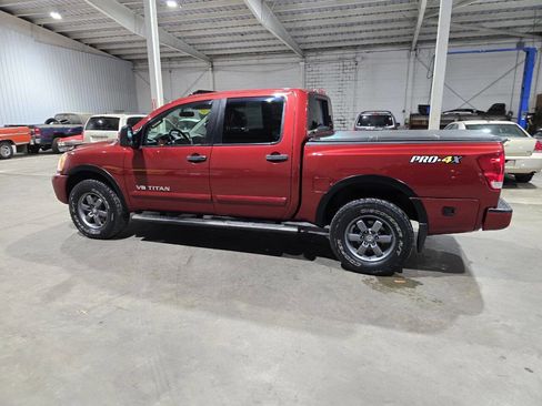 Used 2014 Nissan Titan PRO-4X image 7