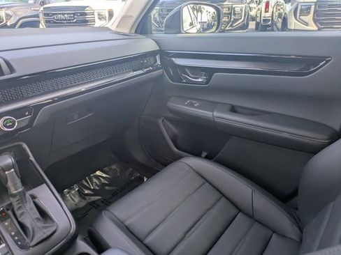 Used 2025 Honda CR-V EX-L image 18