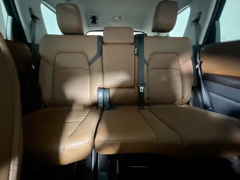 Used 2025 Nissan Pathfinder Platinum w/ Cargo Package FWD image 33
