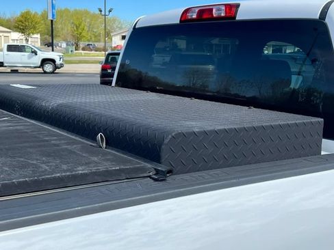 Used 2015 Chevrolet Silverado 2500 W/T w/ WT Convenience Package AWD/4WD image 10