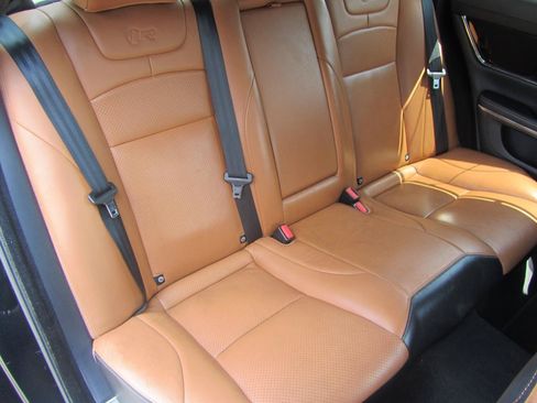 Used 2014 Jaguar XJ R LWB RWD image 25