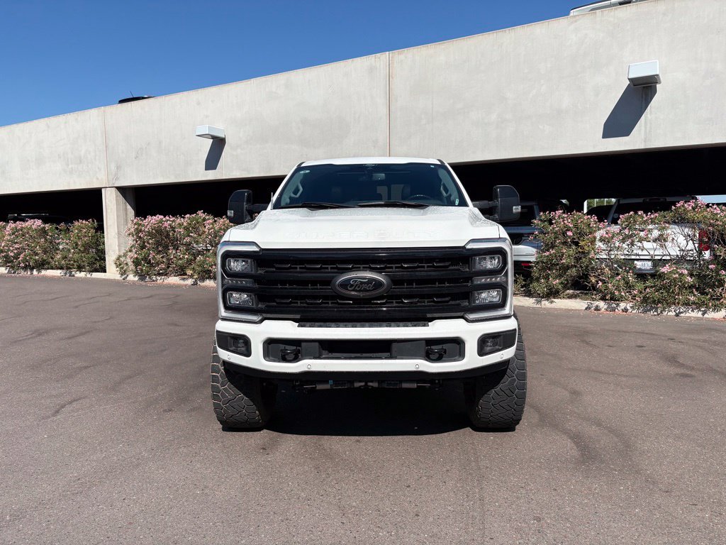 Used 2024 Ford F250 Lariat w/ Lariat Ultimate Package AWD/4WD image 2