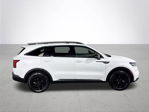 Used 2022 Kia Sorento S w/ Panoramic Sunroof Package AWD/4WD image 5