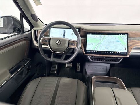 Used 2022 Rivian R1T Adventure AWD/4WD image 22