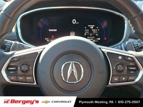 Used 2023 Acura MDX SH-AWD w/ Technology Package image 25