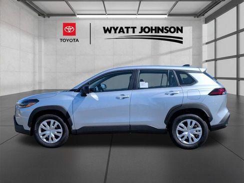 New 2026 Toyota Corolla Cross L image 2