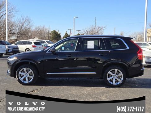 Certified 2024 Volvo XC90 B5 Core image 3