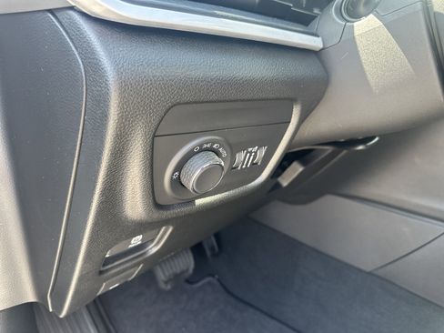 New 2025 Jeep Grand Cherokee L Laredo w/ Luxury Tech Group I image 33