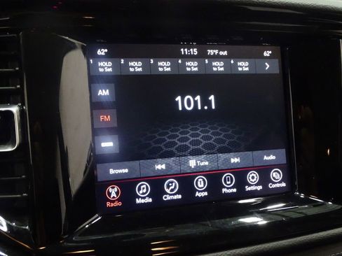 Used 2021 Dodge Durango SXT w/ 3rd Row Seating Group image 32