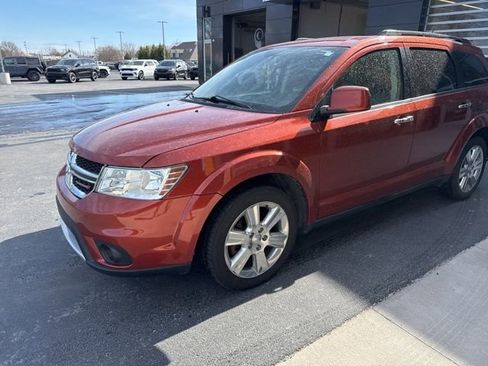 Used 2014 Dodge Journey Limited w/ Flexible Seating Group image 9