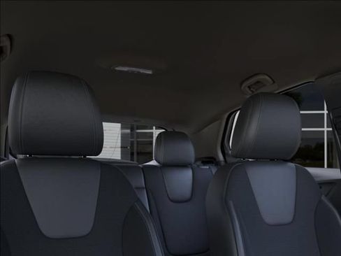 New 2026 Buick Encore GX Preferred FWD image 24