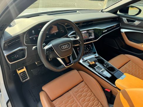 Used 2022 Audi RS 6 w/ Executive Package AWD/4WD image 24