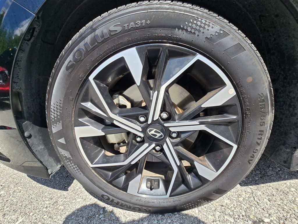 Used 2025 Hyundai Sonata SEL FWD image 23