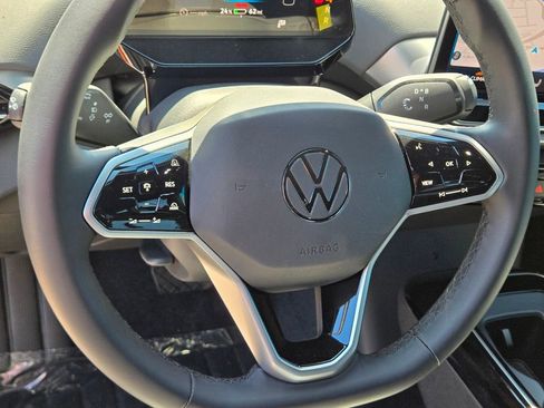 New 2026 Volkswagen ID.4 Pro RWD image 11