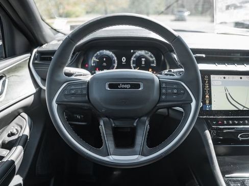 New 2026 Jeep Grand Cherokee Laredo image 34