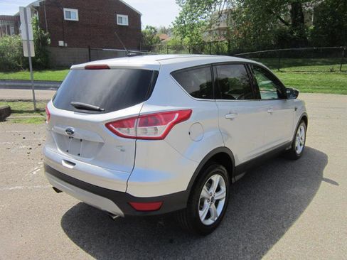 Used 2014 Ford Escape SE AWD/4WD image 28