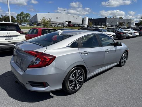 Used 2016 Honda Civic EX-L image 24