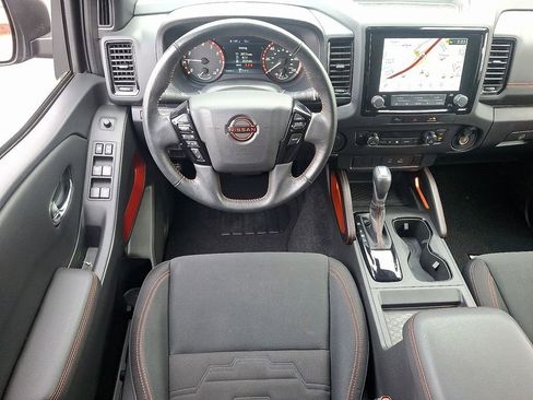 Used 2023 Nissan Frontier Pro-X w/ Tow Package image 11