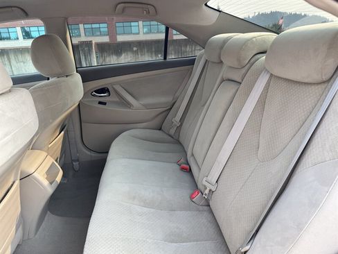 Used 2008 Toyota Camry LE FWD image 14