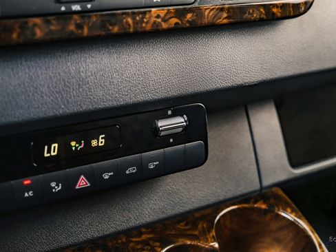 Used 2023 Mercedes-Benz Sprinter 3500 image 61