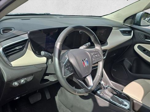 Used 2024 Buick Encore GX Avenir w/ Avenir Technology Package image 9