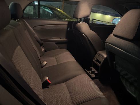 Used 2010 Chevrolet Malibu LT w/ Power Convenience Package image 11