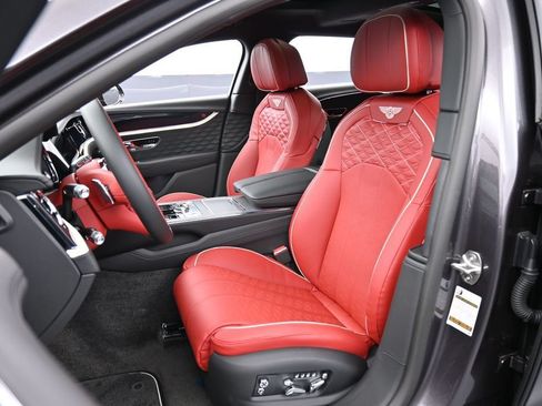 New 2026 Bentley Flying Spur Plug-In Hybrid AWD/4WD image 5