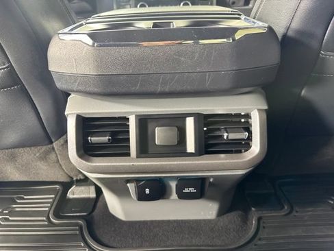 Certified 2023 Ford F150 Lariat w/ Trailer Tow Package AWD/4WD image 13