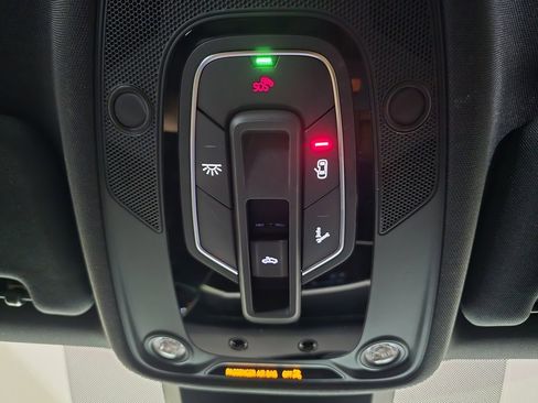 Used 2023 Audi RS 7 Sportback image 33