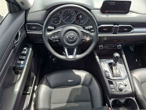 Used 2018 MAZDA CX-5 Touring w/ Preferred Equipment Package FWD image 11