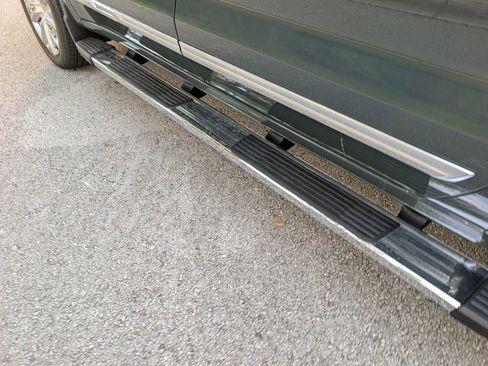 New 2026 Chevrolet Silverado 1500 High Country w/ High Country Premium Package AWD/4WD image 11