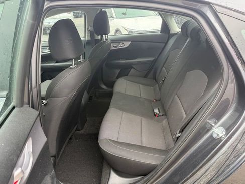 Used 2024 Kia Forte LXS FWD image 10