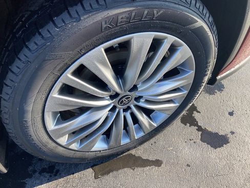 Used 2022 Toyota Highlander Platinum image 5