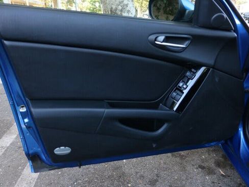 Used 2004 MAZDA RX-8 w/ AT Grand Touring Pkg image 16