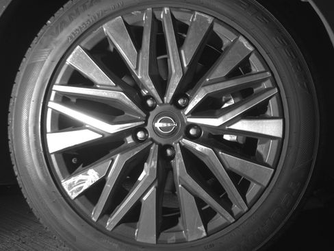 Used 2025 Nissan Altima 2.5 SV image 13