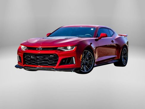 Used 2017 Chevrolet Camaro ZL1 RWD image 35