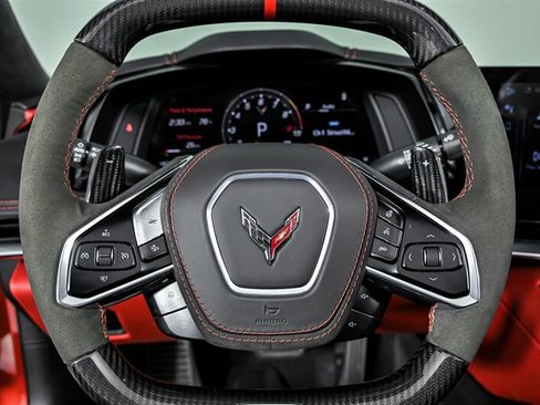 Used 2024 Chevrolet Corvette Z06 w/ Z07 Performance Package RWD image 24