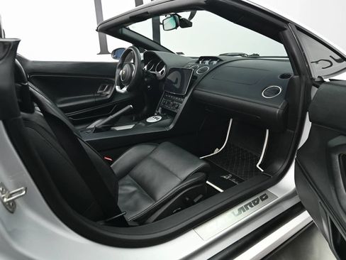 Used 2008 Lamborghini Gallardo Spyder AWD/4WD image 23