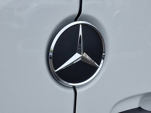 New 2026 Mercedes-Benz Sprinter 2500 image 20