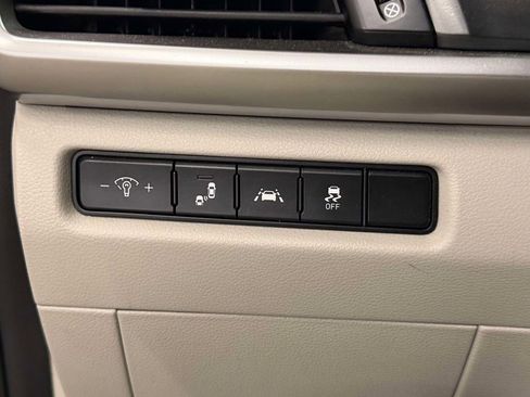 Used 2020 Kia Telluride S w/ S 8 Passenger Seating Package FWD image 30