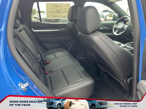 New 2026 GMC Terrain Elevation w/ Elevation Premium Package image 17