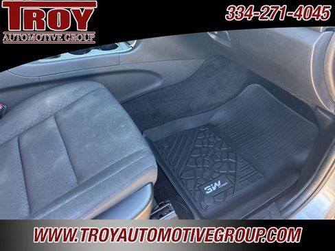 Used 2018 Jeep Grand Cherokee Laredo image 33